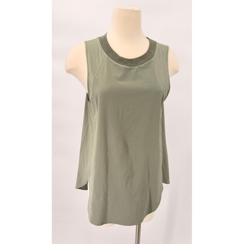 Athleta Tank Top Womens Medium Green Sleeveless Ribbed Neck Activewear Tank